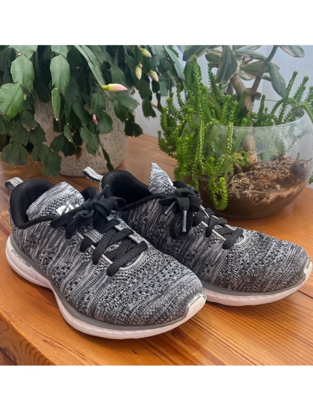 APL TechLoom Pro Propelium Sneakers